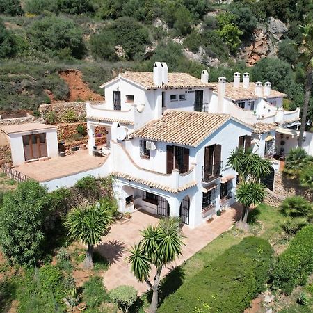 Villa Terraced House In The Mountains With Fantastic View Málaga Exterior foto