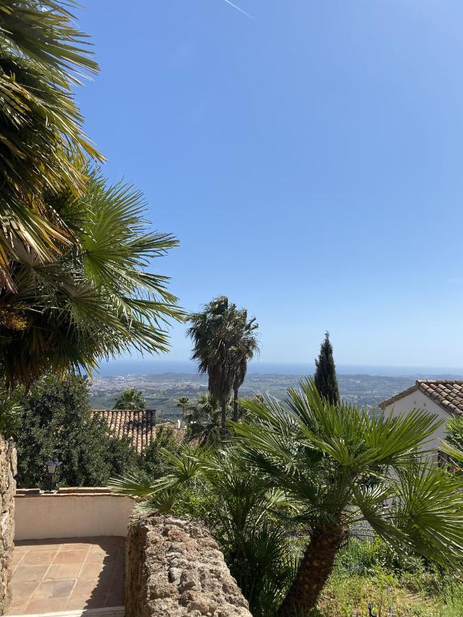 Villa Terraced House In The Mountains With Fantastic View Málaga Exterior foto