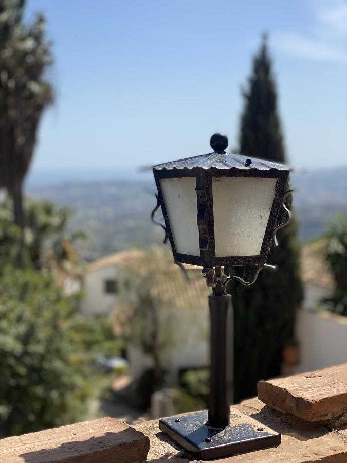 Villa Terraced House In The Mountains With Fantastic View Málaga Exterior foto